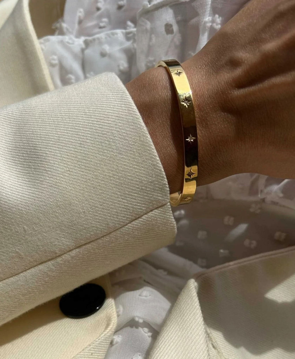 Liora Bangle