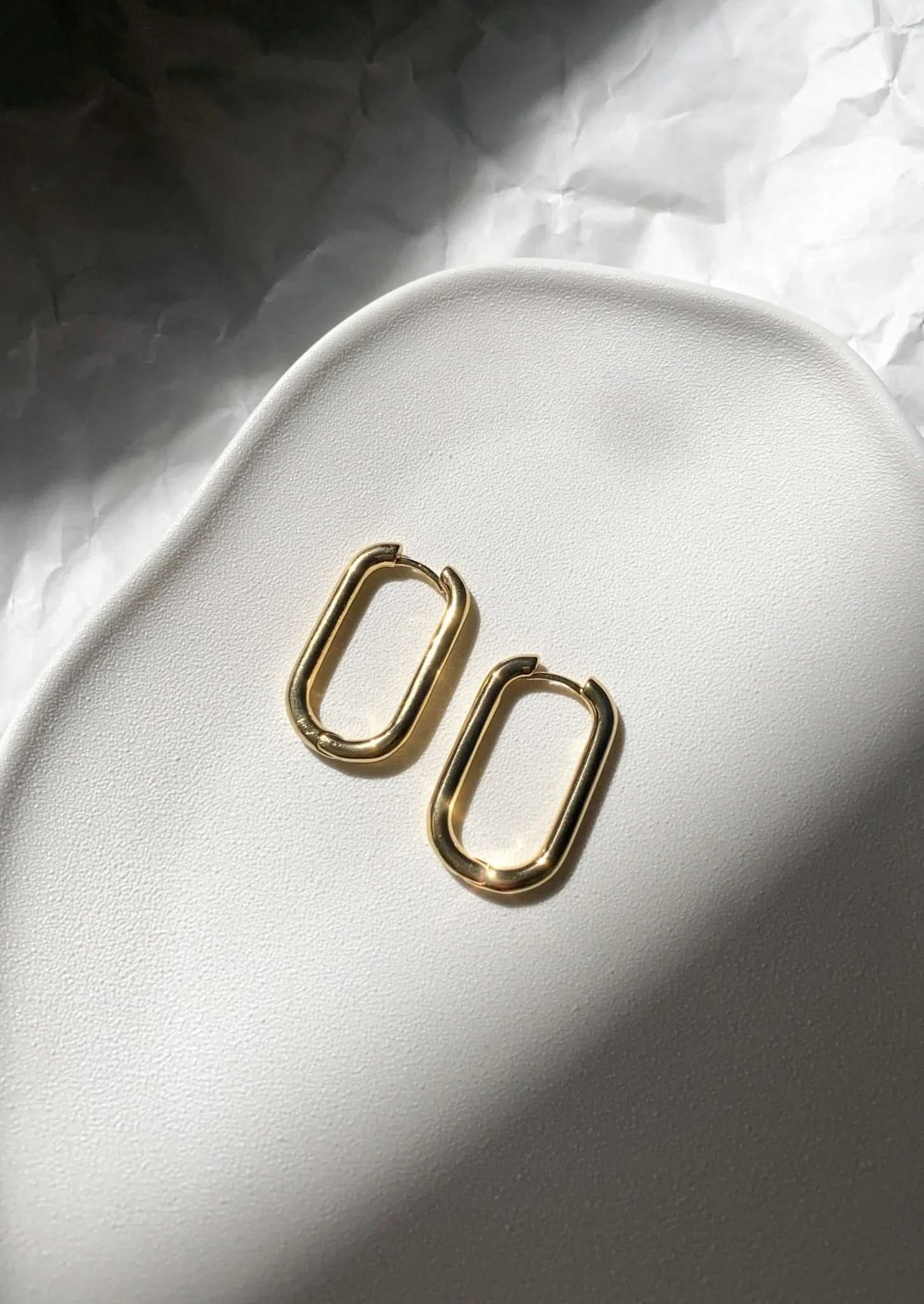 Ovra Hoops