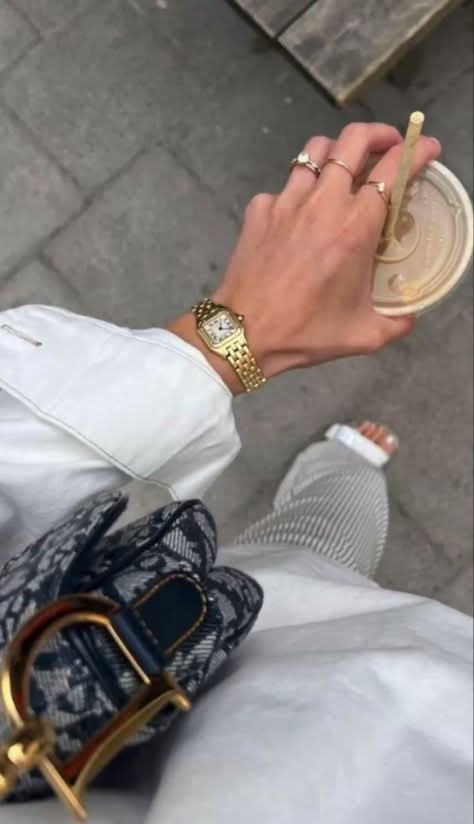 ساعة سكوتي سانتوس